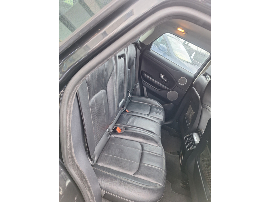 2017 Land Rover Range Rover Evoque - image 8