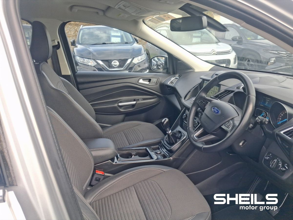 2019 Ford Kuga - image 11