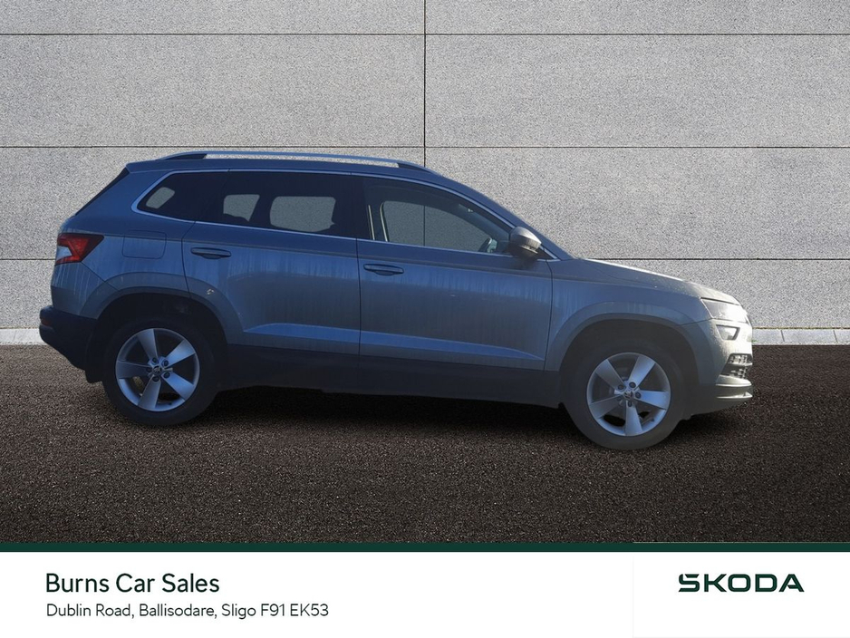 2019 Skoda Karoq - image 11