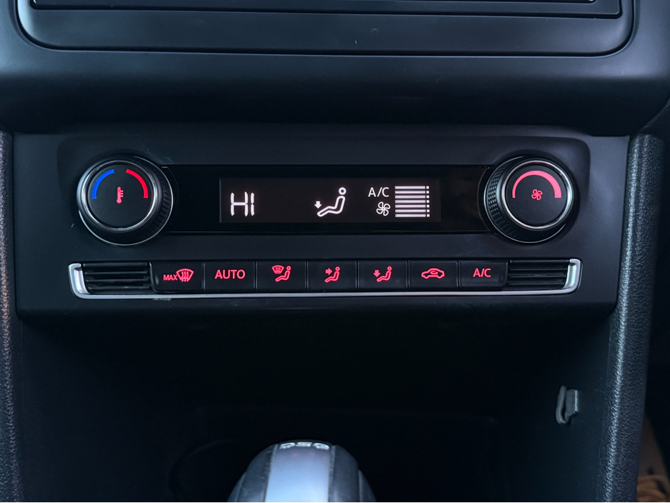 2016 Volkswagen Polo - image 17