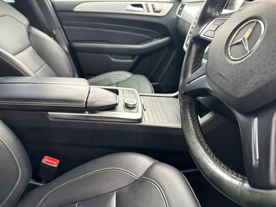 2014 Mercedes-Benz M Class - image 17