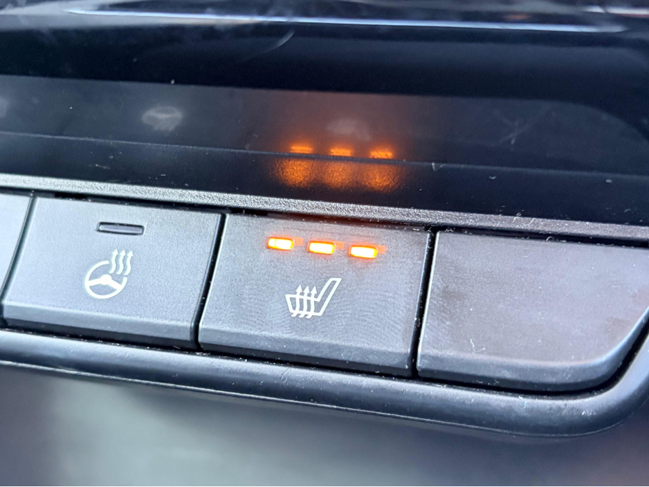 2021 Kia Sportage - image 18