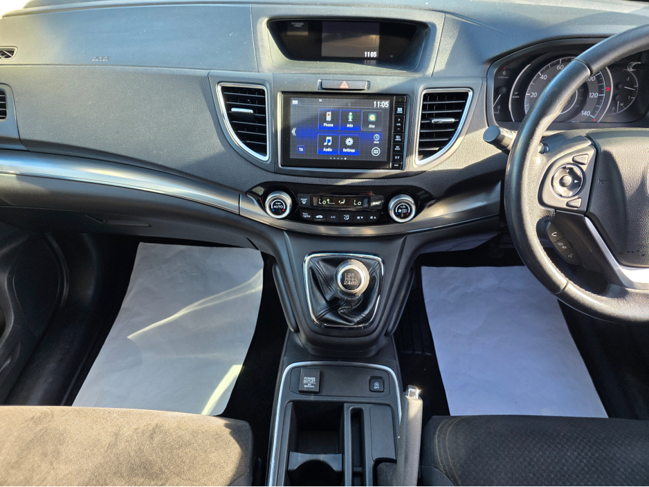 2017 Honda CR-V - image 19