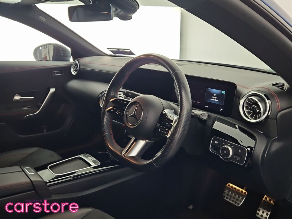 2024 Mercedes-Benz CLA Class - image 9