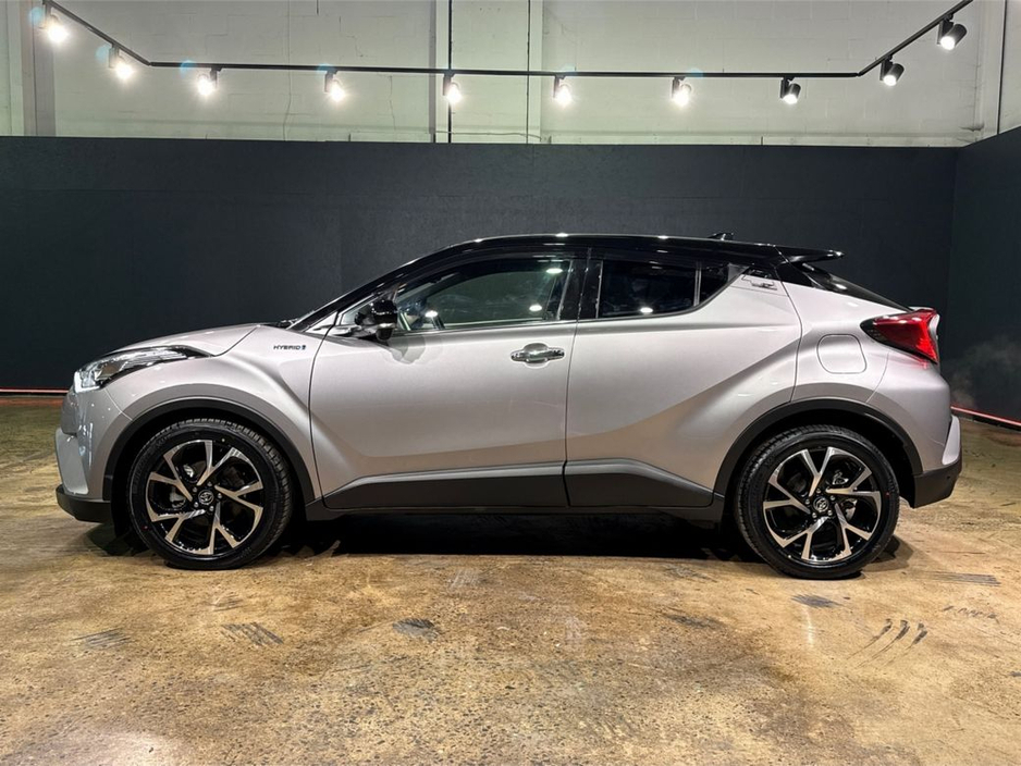 2019 Toyota C-HR - image 6