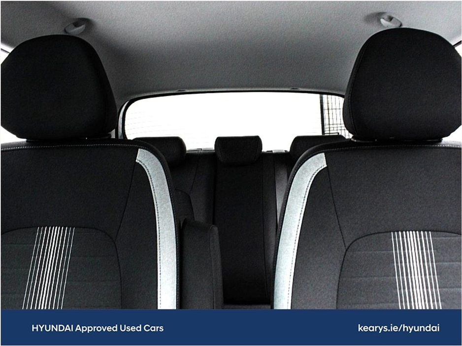 2026 Hyundai i10 Deluxe Plus