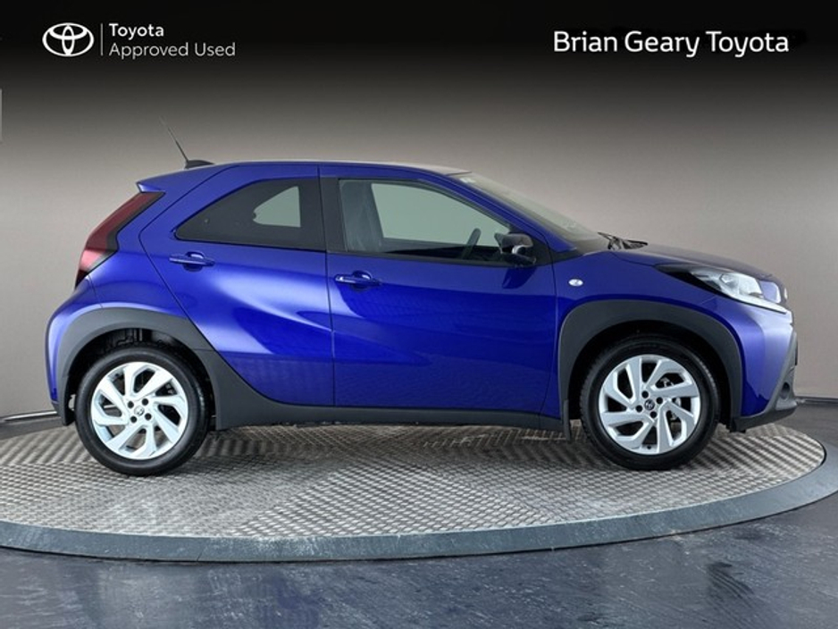 2025 Toyota Aygo X PULSE *VERY LOW KMS* €21,950