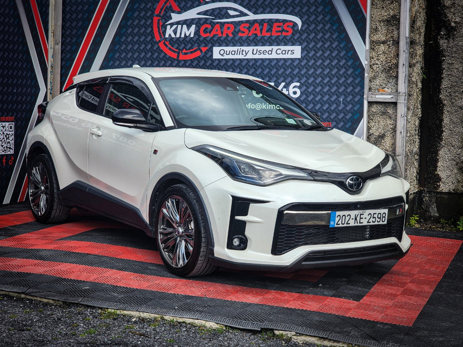 2020 Toyota C-HR - image 3