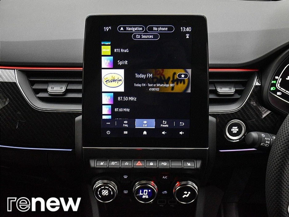 2023 Renault Arkana RS Line TCe 140 Auto €27,900