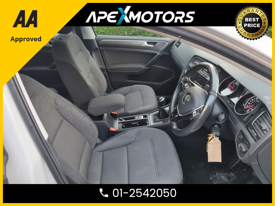 2017 Volkswagen Golf FINANCE ARRANGED * 1.0 SE NAV 110PS 5DR * NEW NCT JAN-28 * LOW LOW MILES  * IMMACULATE * 6-STAMPS SERVICE HISTORY * AA APPROVED * 101 SAFETY CHECKLIST * MANUAL * COLOUR REVERSE CAMERA * TOP-SPEC €17,949