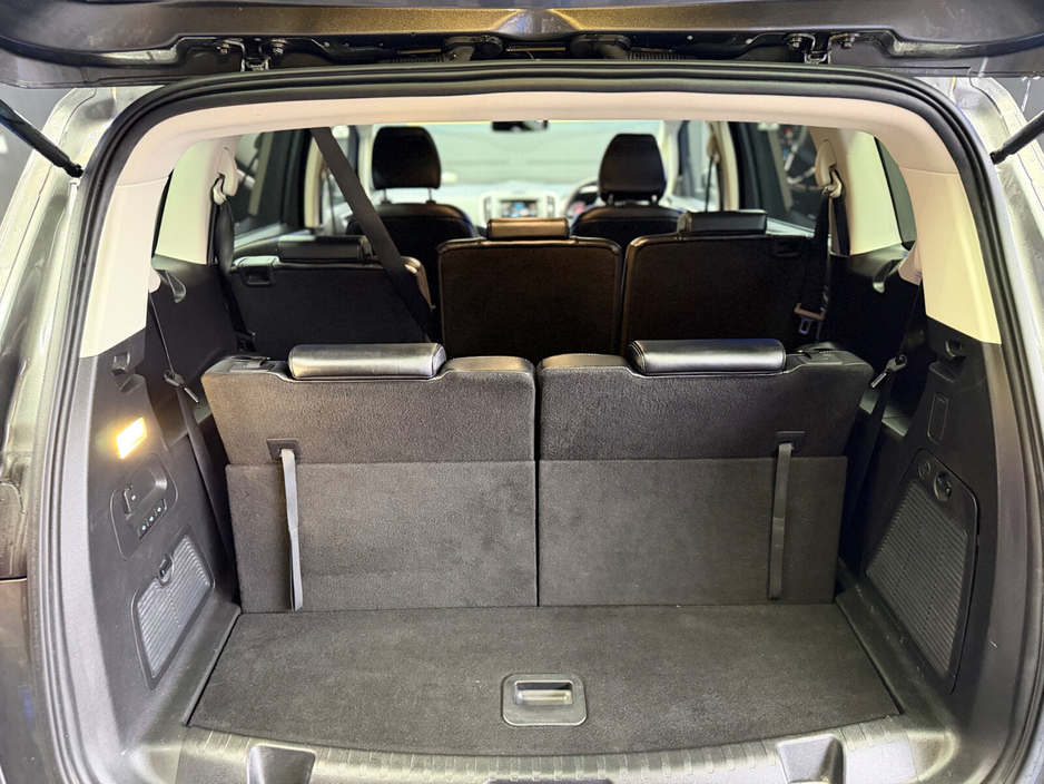 2016 Ford S-Max - image 16