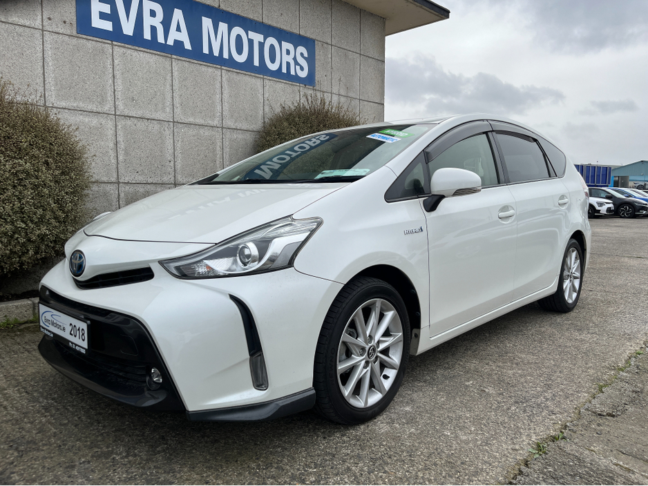 2018 Toyota Prius+ - image 5