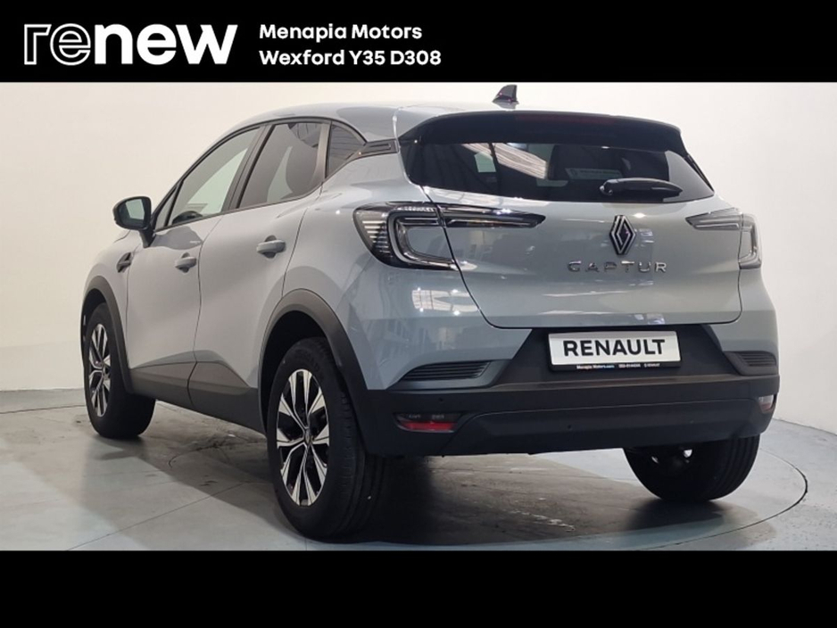 2026 Renault Captur Evolution TCe 115 €32,990