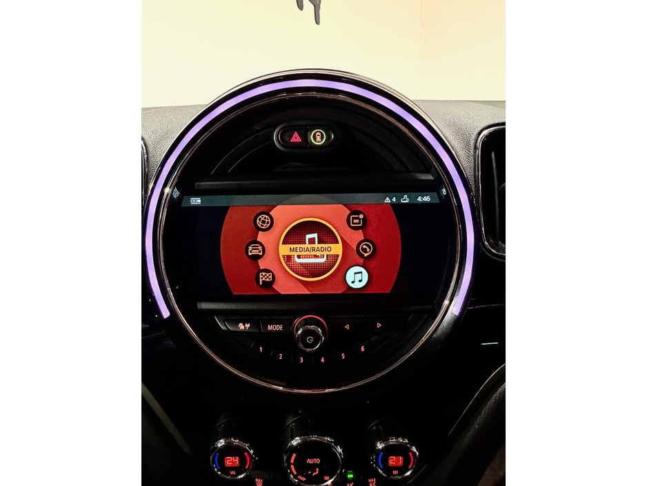 2018 MINI Countryman - image 13