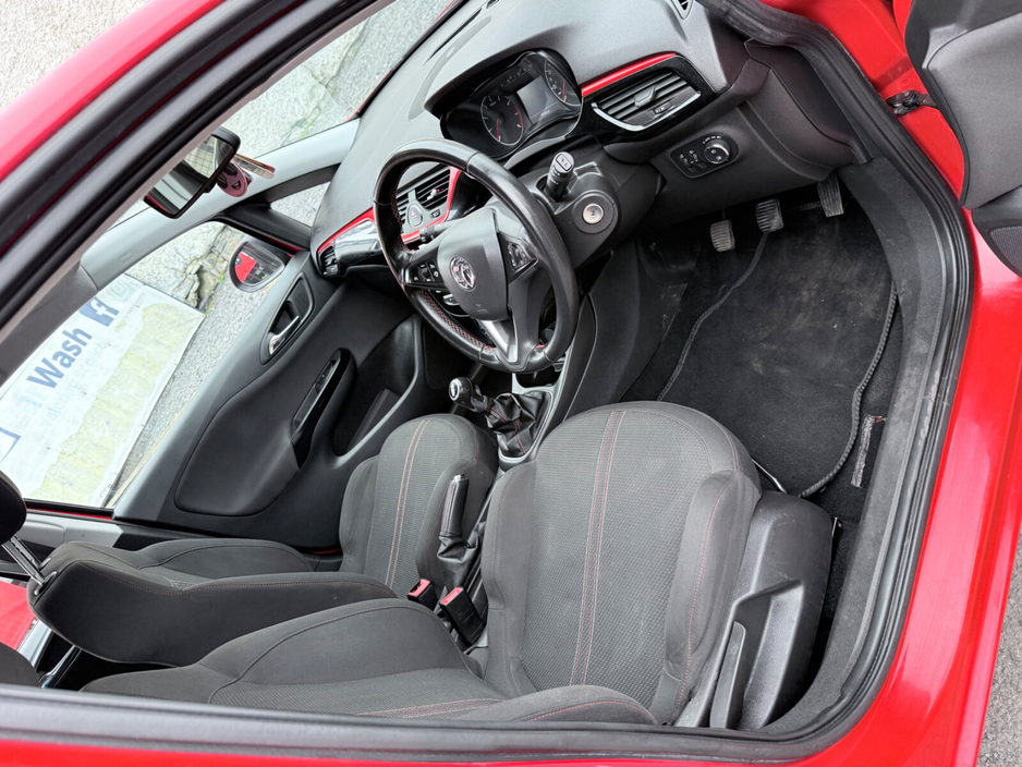 2017 Vauxhall Corsa - image 12