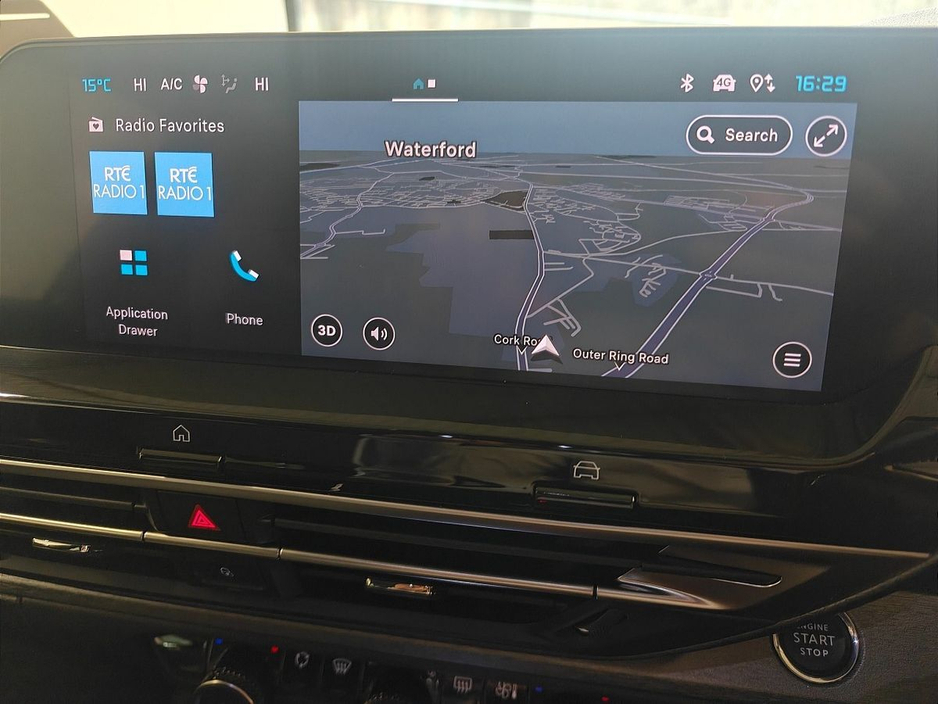 2024 Citroen C5X - image 10