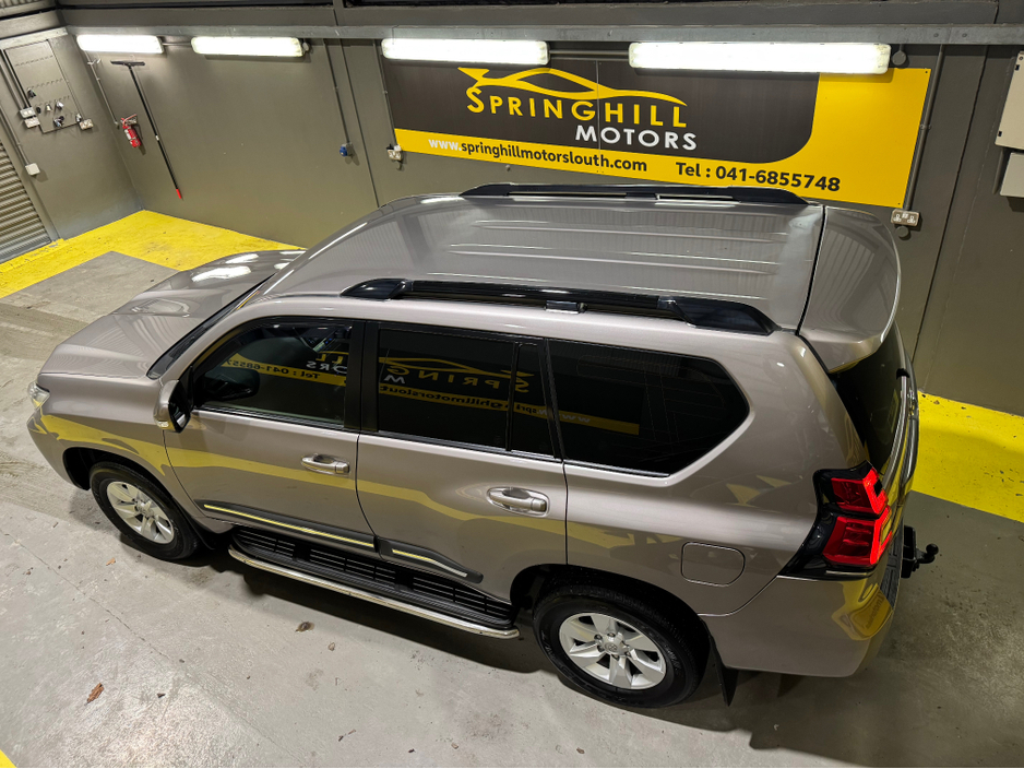 2022 Toyota Landcruiser LANDCRUISER LWB  COMMERCIAL // NO VAT // €44,950