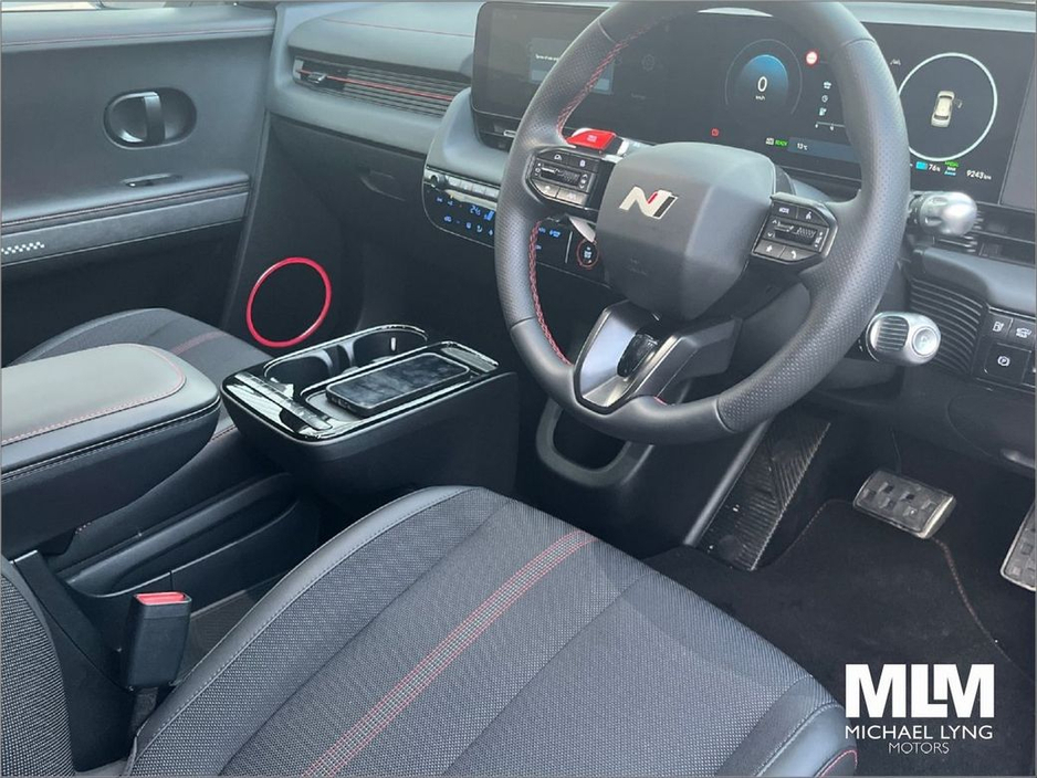 2025 Hyundai Ioniq 5 Ioniq 5 N 84 kW €45,595