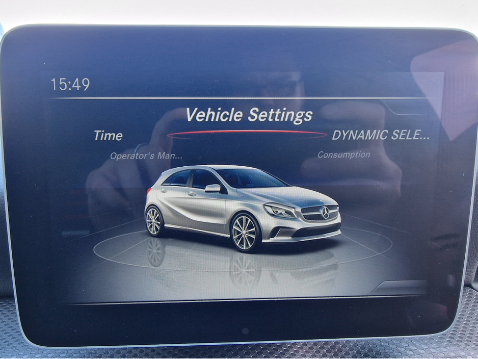 2018 Mercedes-Benz A Class - image 26