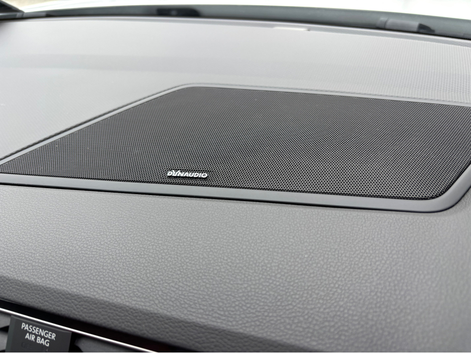 2019 Volkswagen Tiguan - image 8