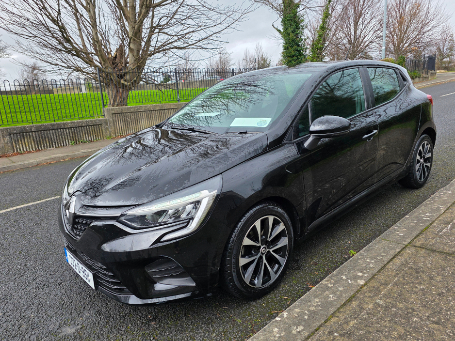 2023 Renault Clio Equilibre TCE 90 CVT Dfull MY2 €18,950