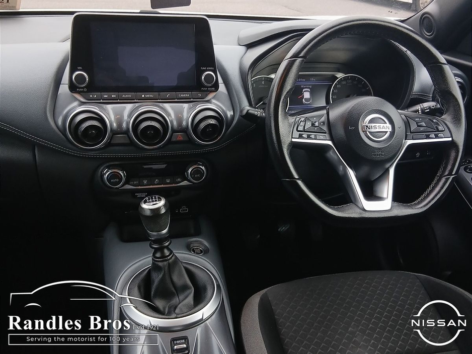 2021 Nissan Juke - image 12