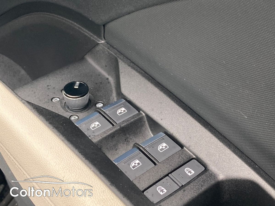 2023 Audi Q4 e-tron - image 19