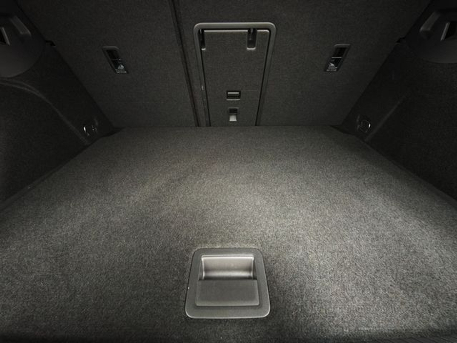 2022 Volkswagen Golf 1.0 ETSI ACTIVE Automatic, Reversing camera €24,995