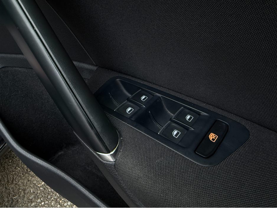 2015 Volkswagen Golf 1.4 TSI HIGHLINE EDITION  ALLOYS SIMI DEALER - SPECIALISING IN IMPORTS OF GERMAN AUTOMATIC HI SPEC CARS €14,450