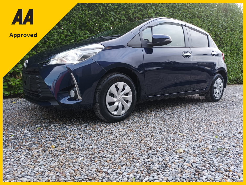 2020 Toyota Yaris - image 13