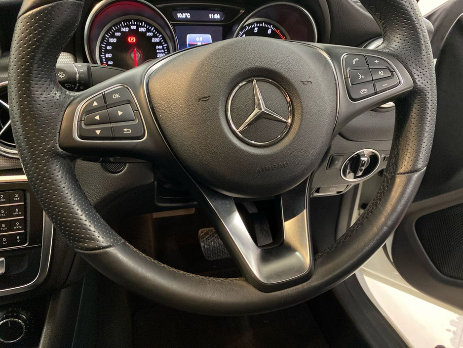 2019 Mercedes-Benz CLA Class - image 18