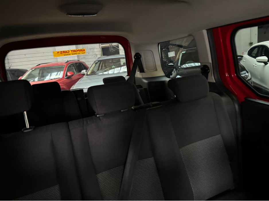 2016 Ford Tourneo Connect GRAND 1.5 TDCI 100PS STYLE 7 Seater €13,999