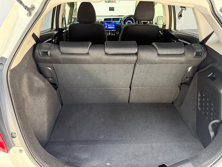 2015 Honda Fit - image 21