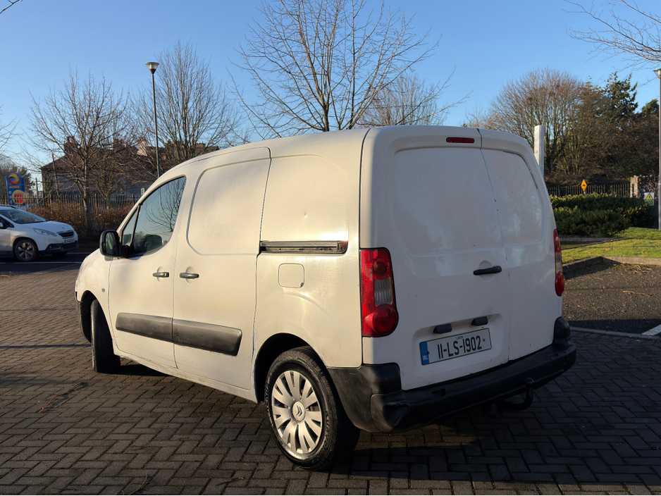 2011 Citroen Berlingo 625 LX HDI 75 €2,150