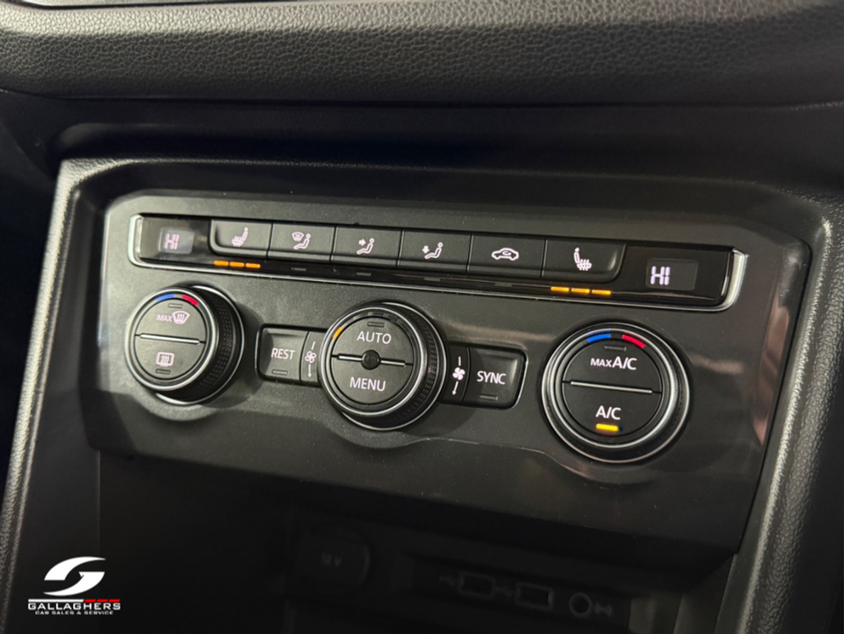 2019 Volkswagen Tiguan - image 29