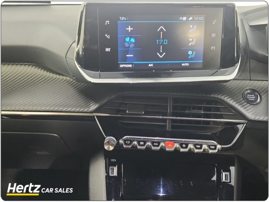 2023 Peugeot 2008 - image 14