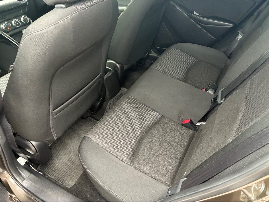 2017 Mazda Demio - image 10