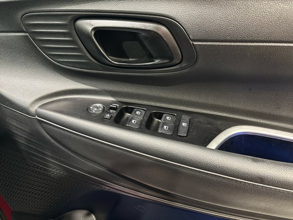 2024 Hyundai i20 DELUXE PLUS 5DR €21,950