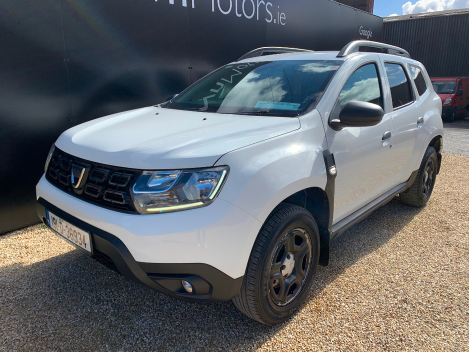 2019 Dacia Duster - image 8