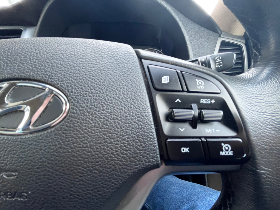 2016 Hyundai Tucson - image 14