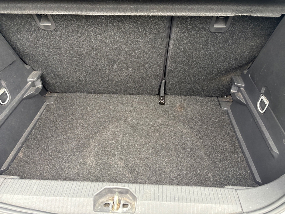 2011 Opel Corsa - image 19