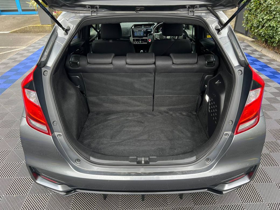 2017 Honda Fit - image 13