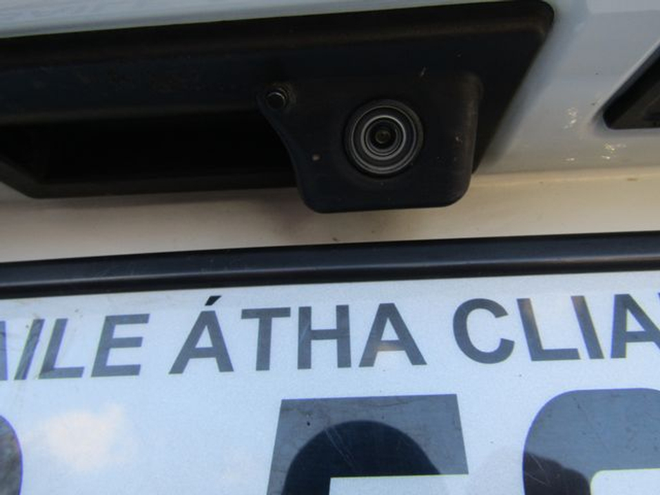 2017 Volkswagen Touran - image 48