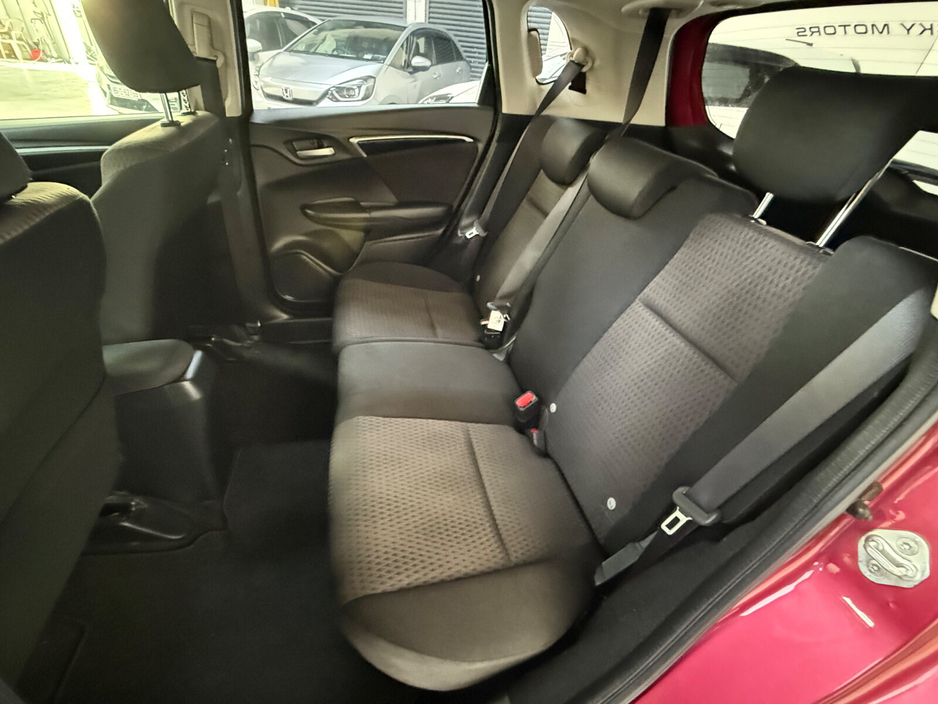 2018 Honda Fit - image 21