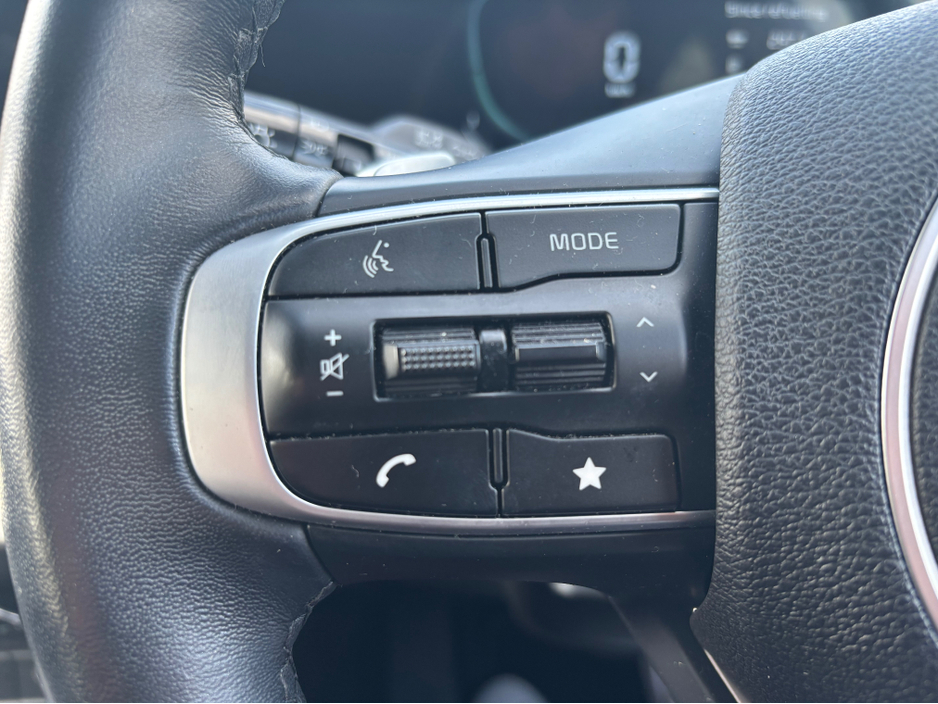 2023 Kia Sportage - image 13