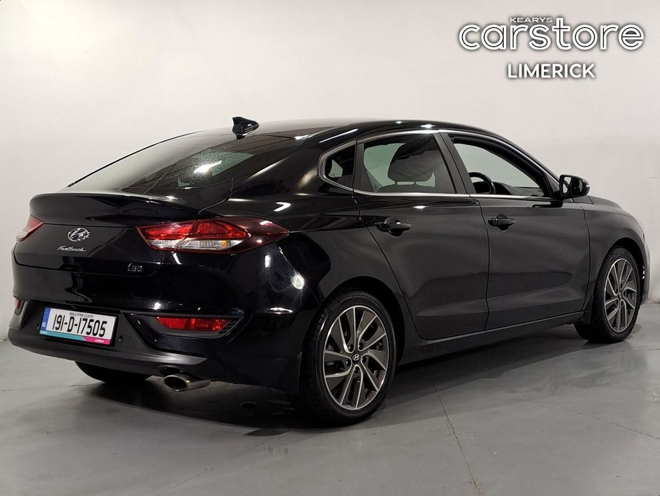 2019 Hyundai i30 - image 3