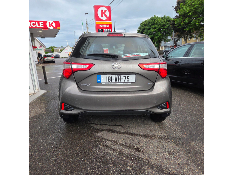2018 Toyota Yaris 1.0 VVT-i 5Dr Luna €15,799