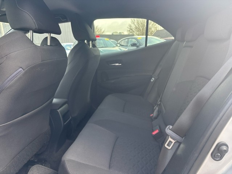 2019 Toyota Corolla - image 7