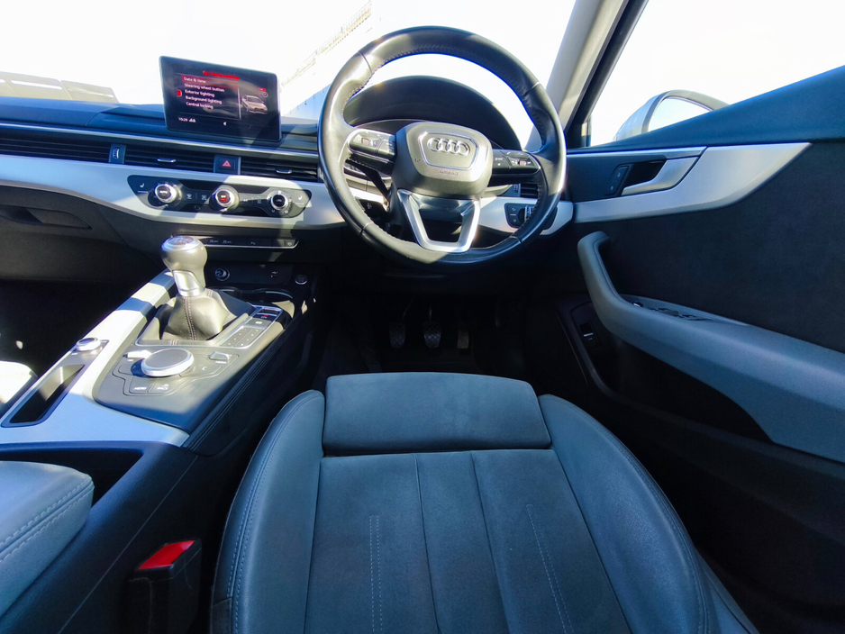 2019 Audi A4 - image 14