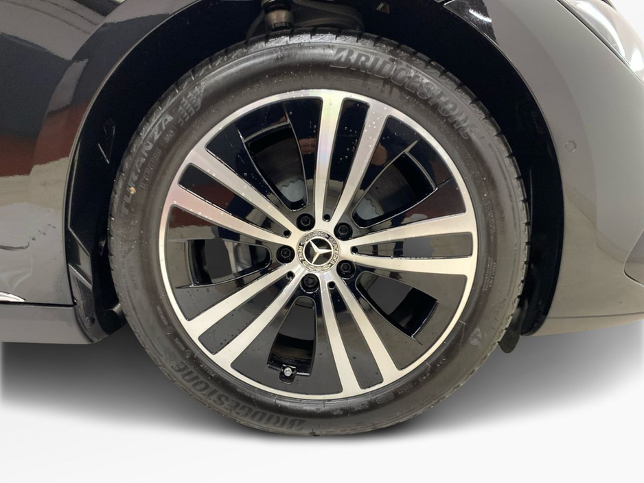 2025 Mercedes-Benz EQE - image 7